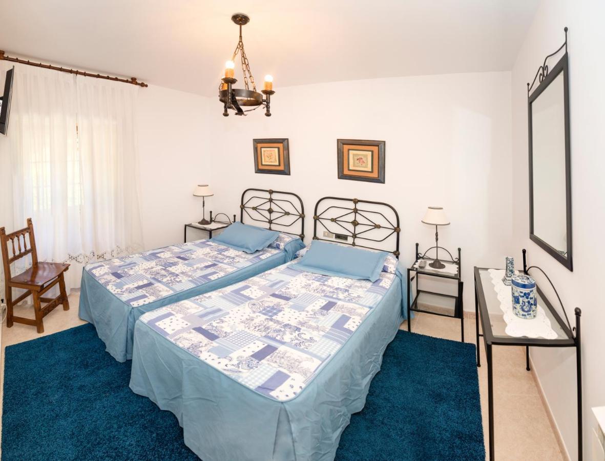 Casa Ravel Guest House ซีเญดา ภายนอก รูปภาพ
