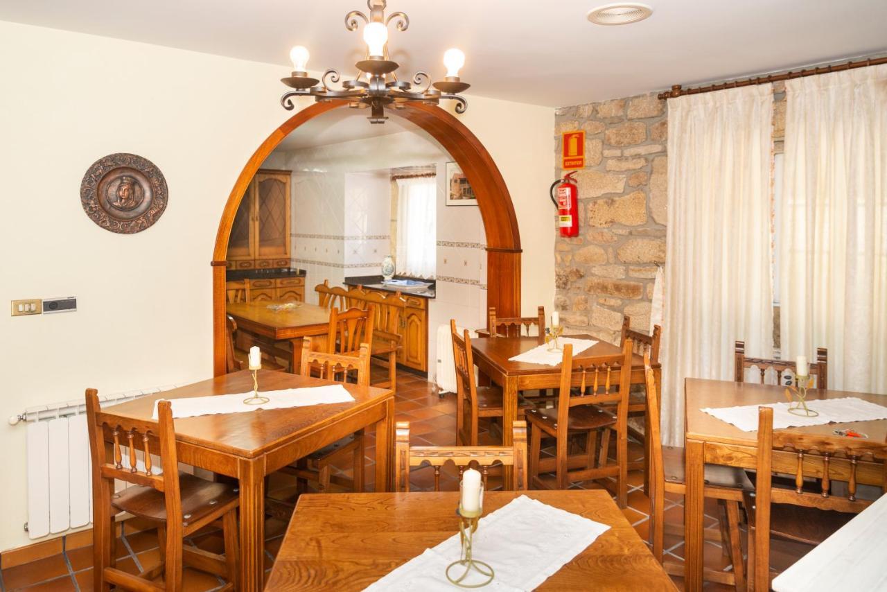 Casa Ravel Guest House ซีเญดา ภายนอก รูปภาพ